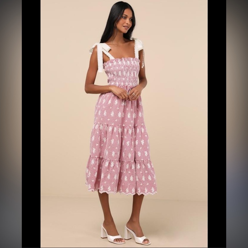 Jacqui E Pink and White Tiered Midi Dress
